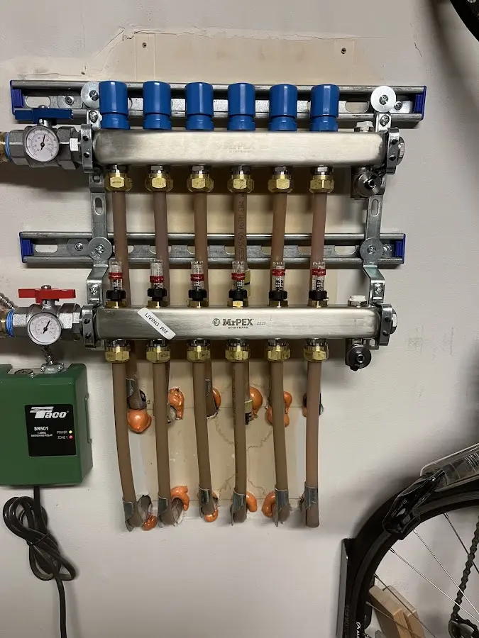 Plumber performing Leak Detection at a residential property in Orlovista